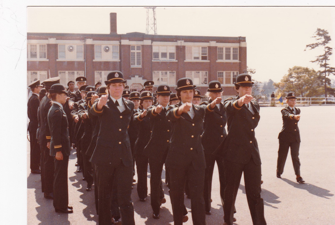 Jennifer Bennett Commissioning